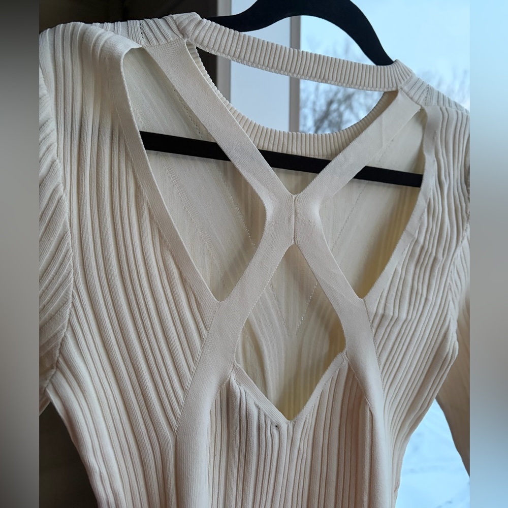 🆕7 For All Mankind Cream Ribbed Knit Top Open Back Cutout Stretchy Casual Size L - Picture 10 of 17